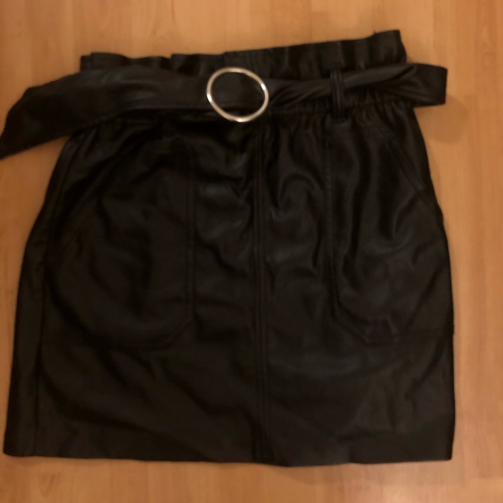 Zara faux leather black skirt size S